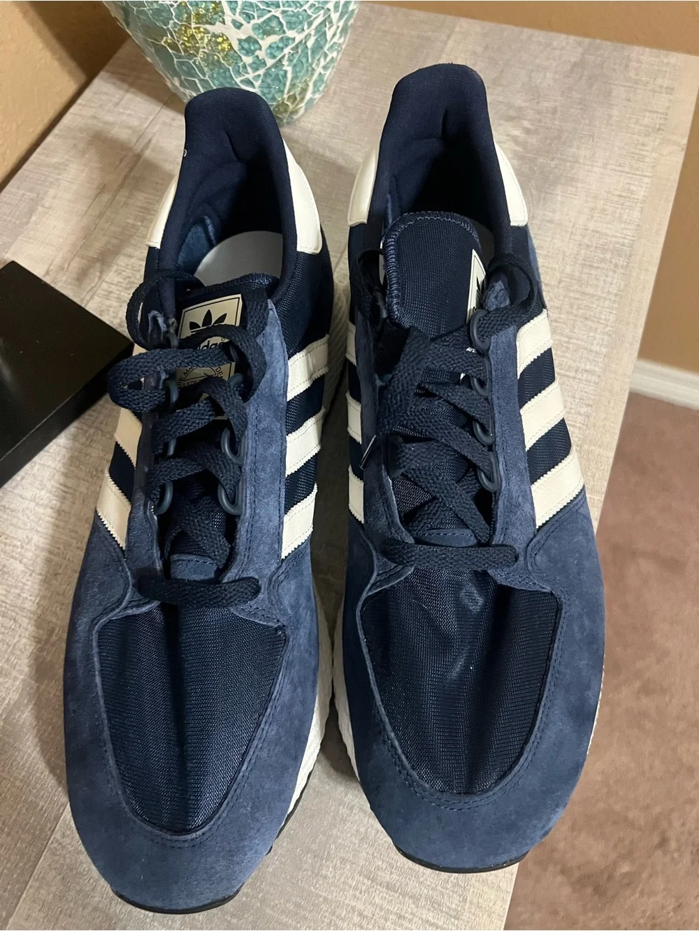 Adidas sneakers sz 12